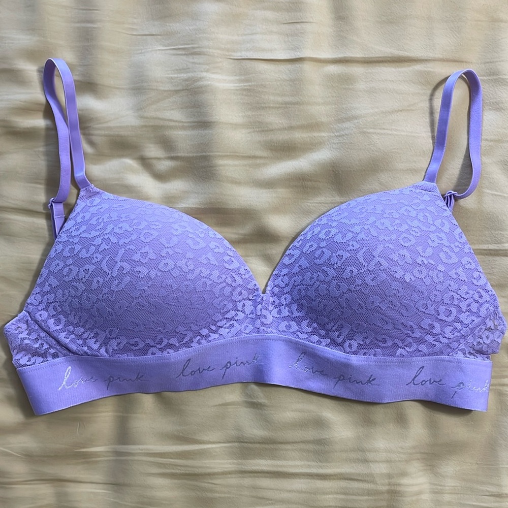 PINK Victoria’s Secret bra